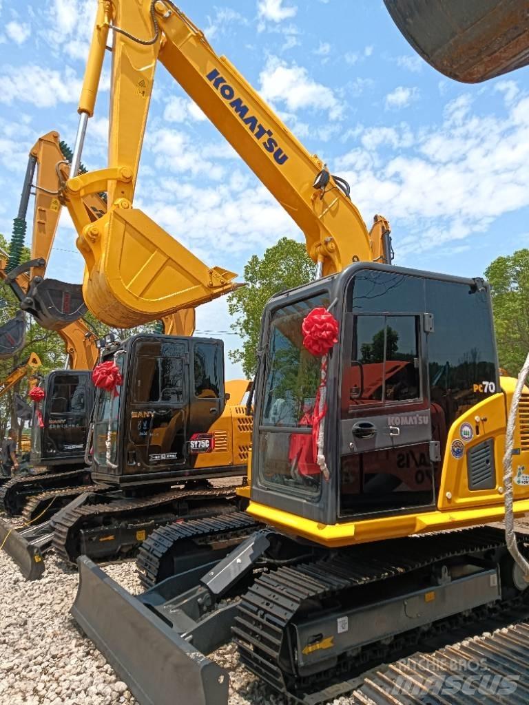 Komatsu PC 70 小型挖掘机