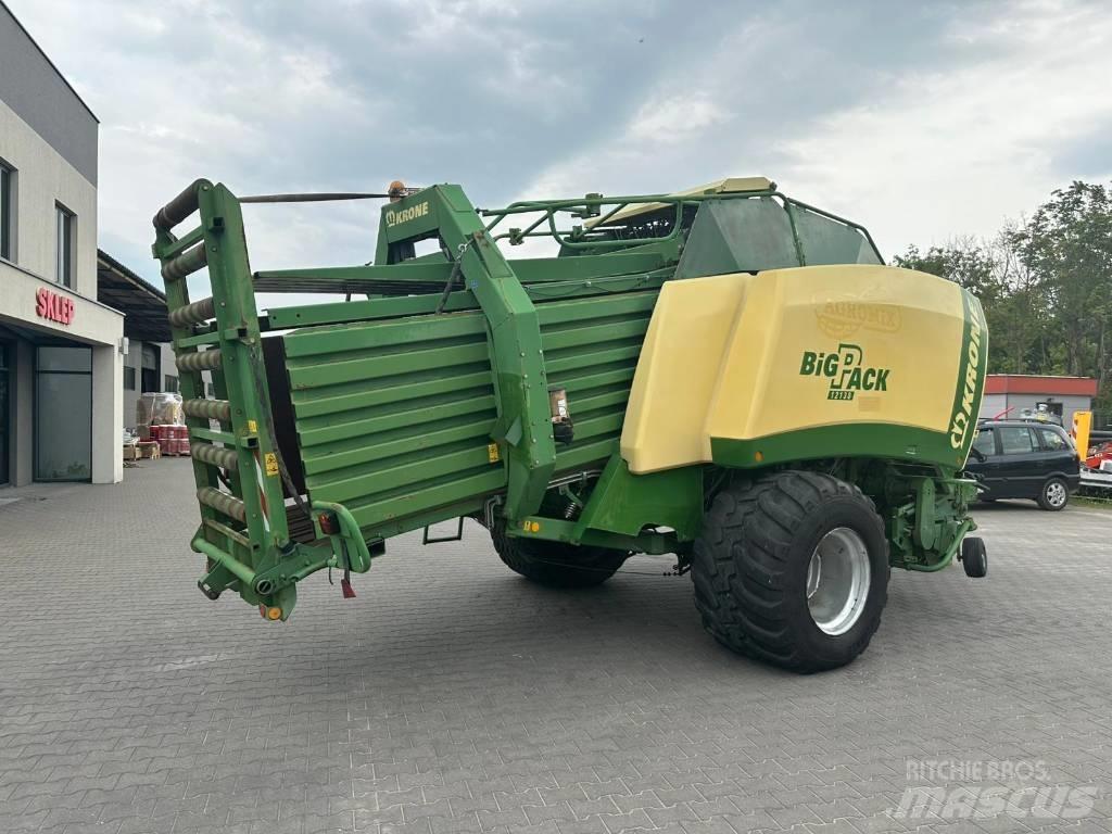 Krone Big Pack 12130 方捆打捆机