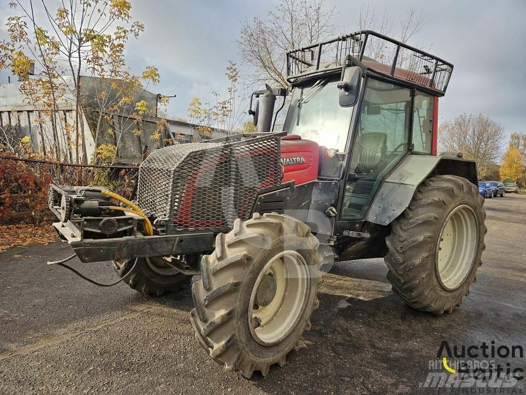 Valtra A 93H 拖拉机/农用车