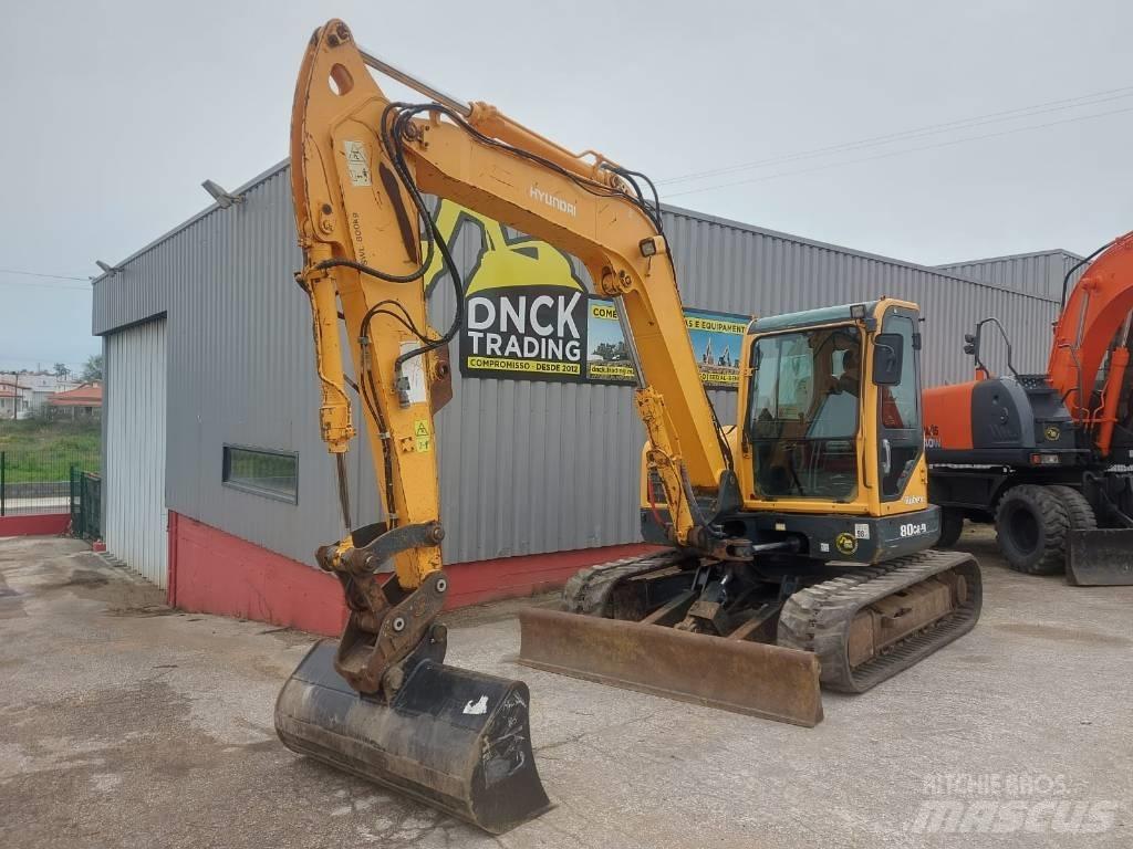 Hyundai R 80 CR 中型挖掘机