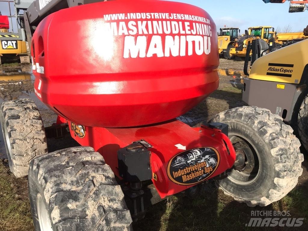 Manitou 180 ATJ 曲臂高空工作平台