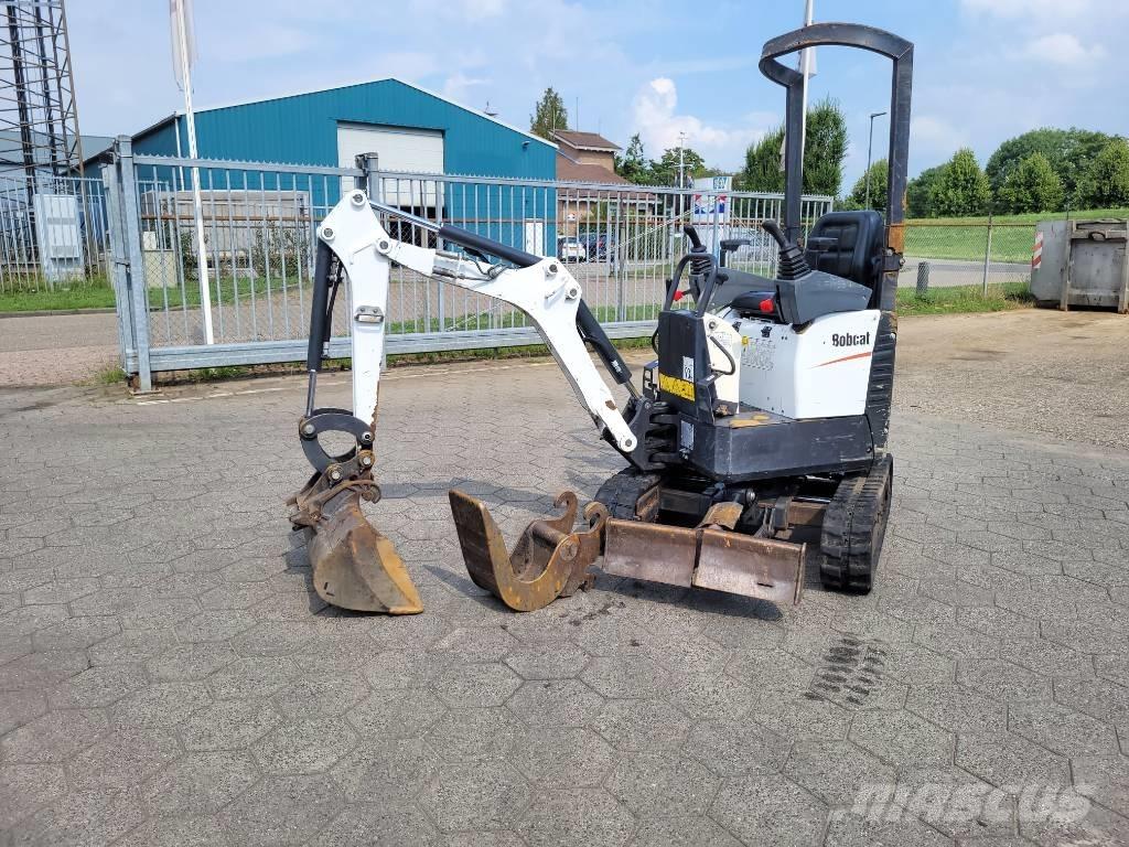 Bobcat E 10z 小型挖掘机
