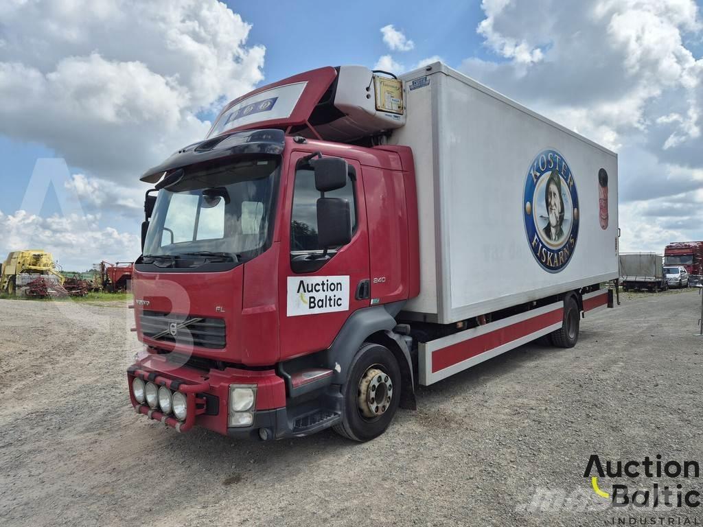 Volvo FL240 冷藏车