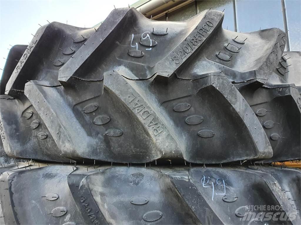 BKT 320/85R20 x2 轮胎、车轮、轮圈