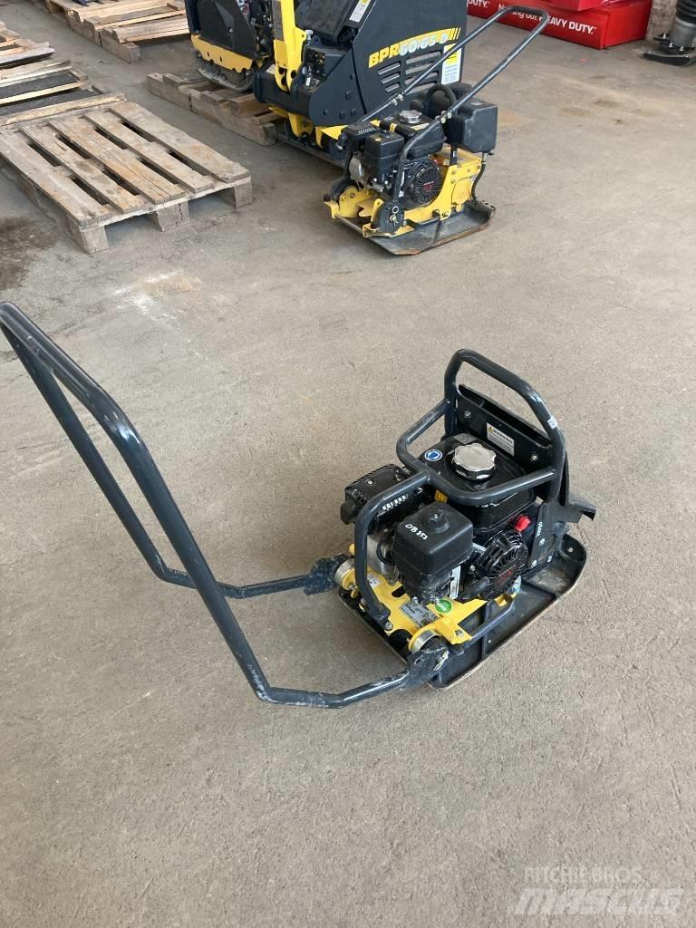 Bomag BP 10/35 平板夯