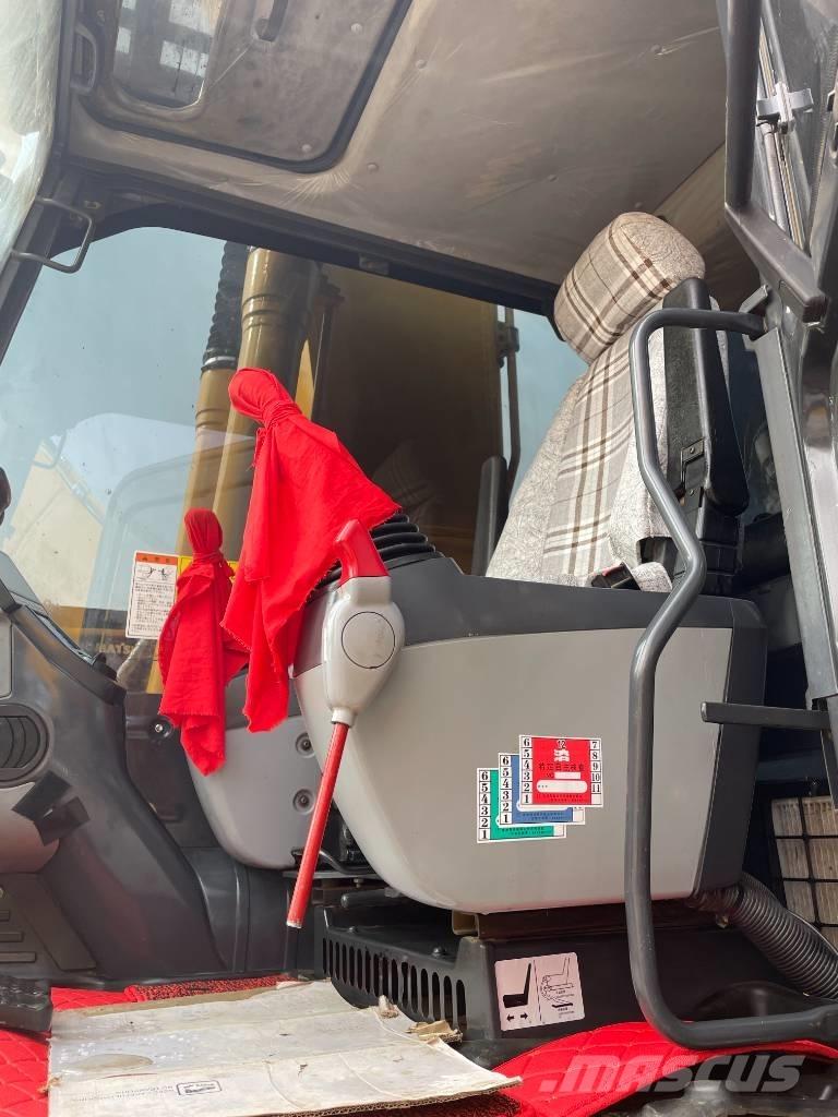 Komatsu PC 200-8 履带挖掘机