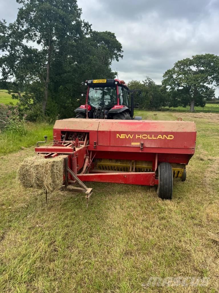 New Holland 378 方捆打捆机