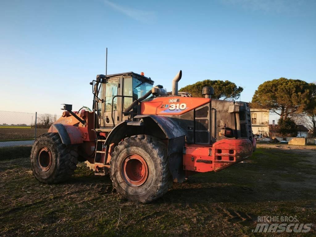 Hitachi ZW 310-6 轮式装载机
