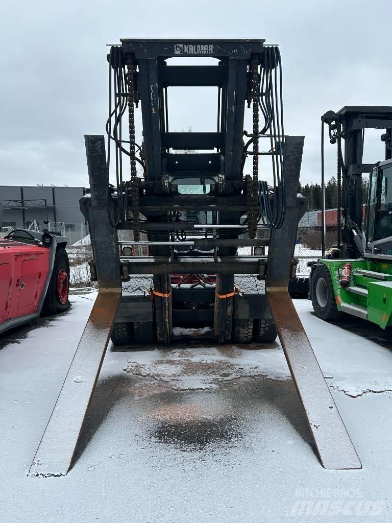Kalmar DCG160-12 柴油叉车