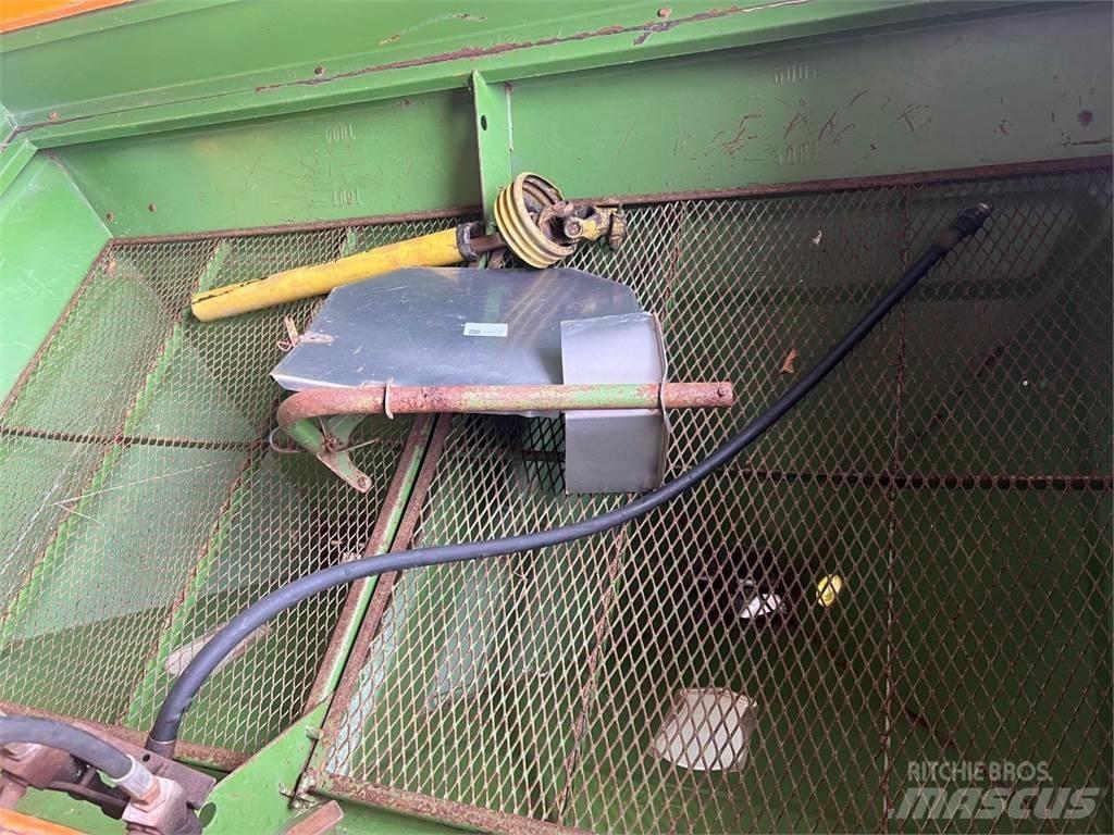 Amazone ZA-U 1500 矿物肥料撒播机