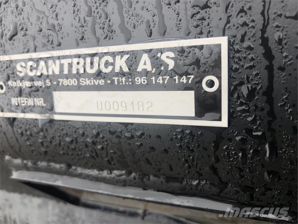 JST Læsseskovl, JST 挖斗