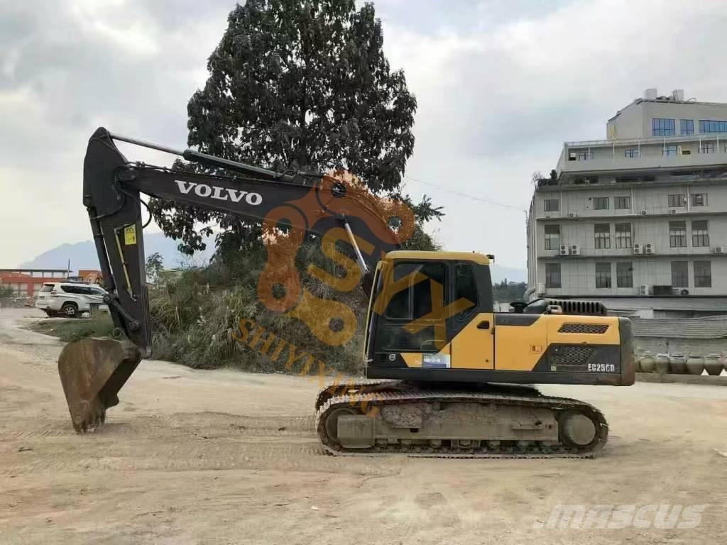 Volvo EC 210 B LC 履带挖掘机