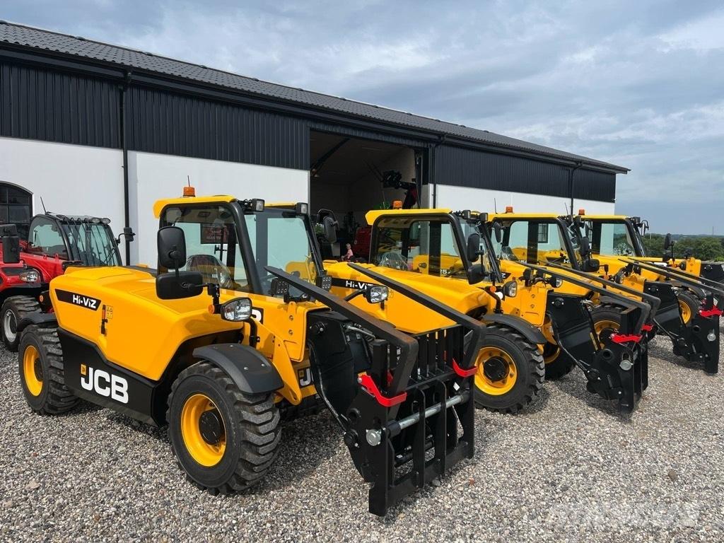 JCB 525-60 Hi-Viz 伸缩臂叉装车|叉装车