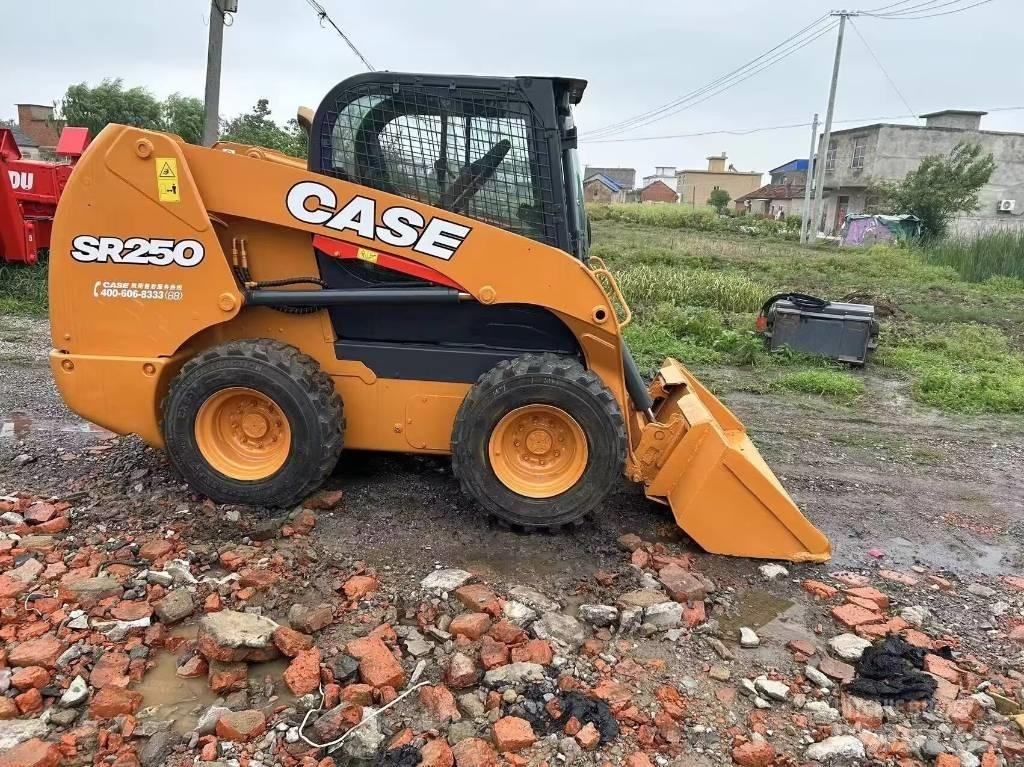 CASE SR 250 滑移装载机