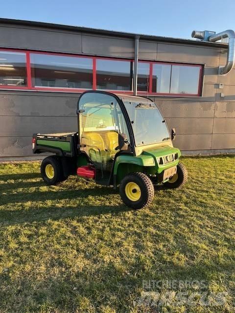 John Deere Gator TE 全地形车