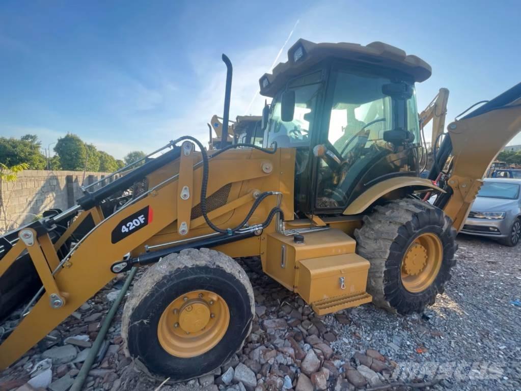 CAT 420F 反铲装载机