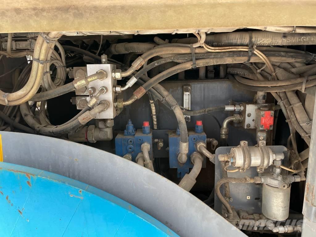 Vögele SUPER 1900-2 沥青摊铺机