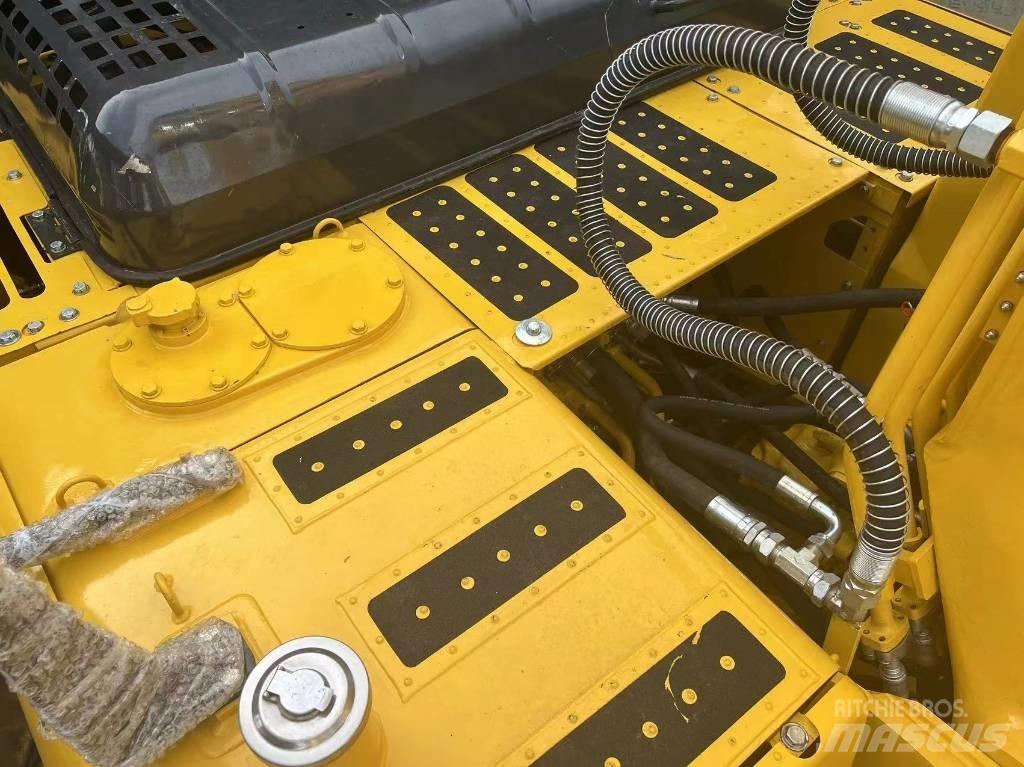 Komatsu PC 130 履带挖掘机
