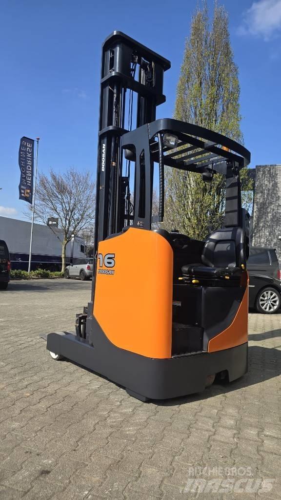 Doosan BR 16 JW-7 前移式叉车