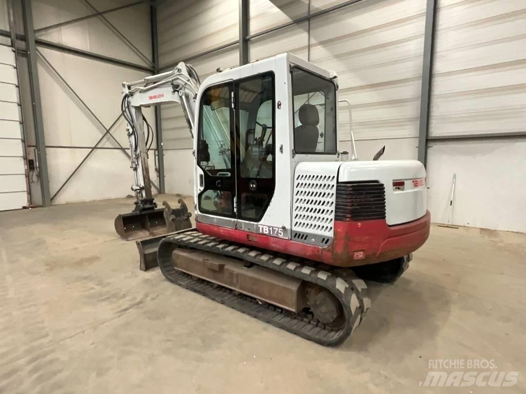 Takeuchi TB 175 中型挖掘机