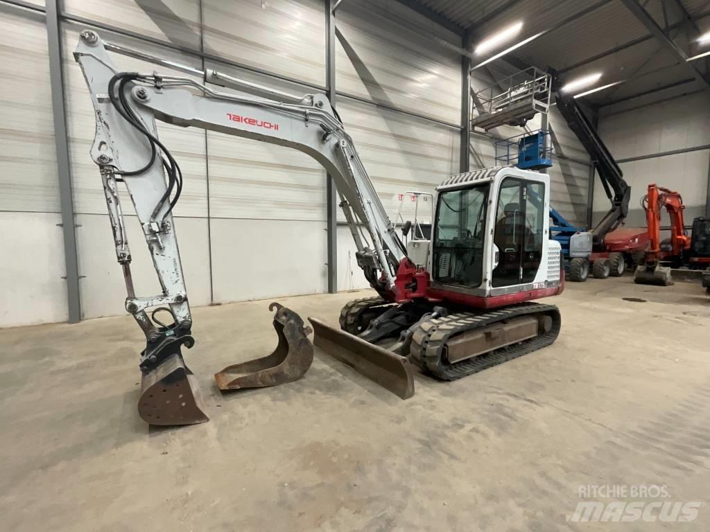 Takeuchi TB 175 中型挖掘机