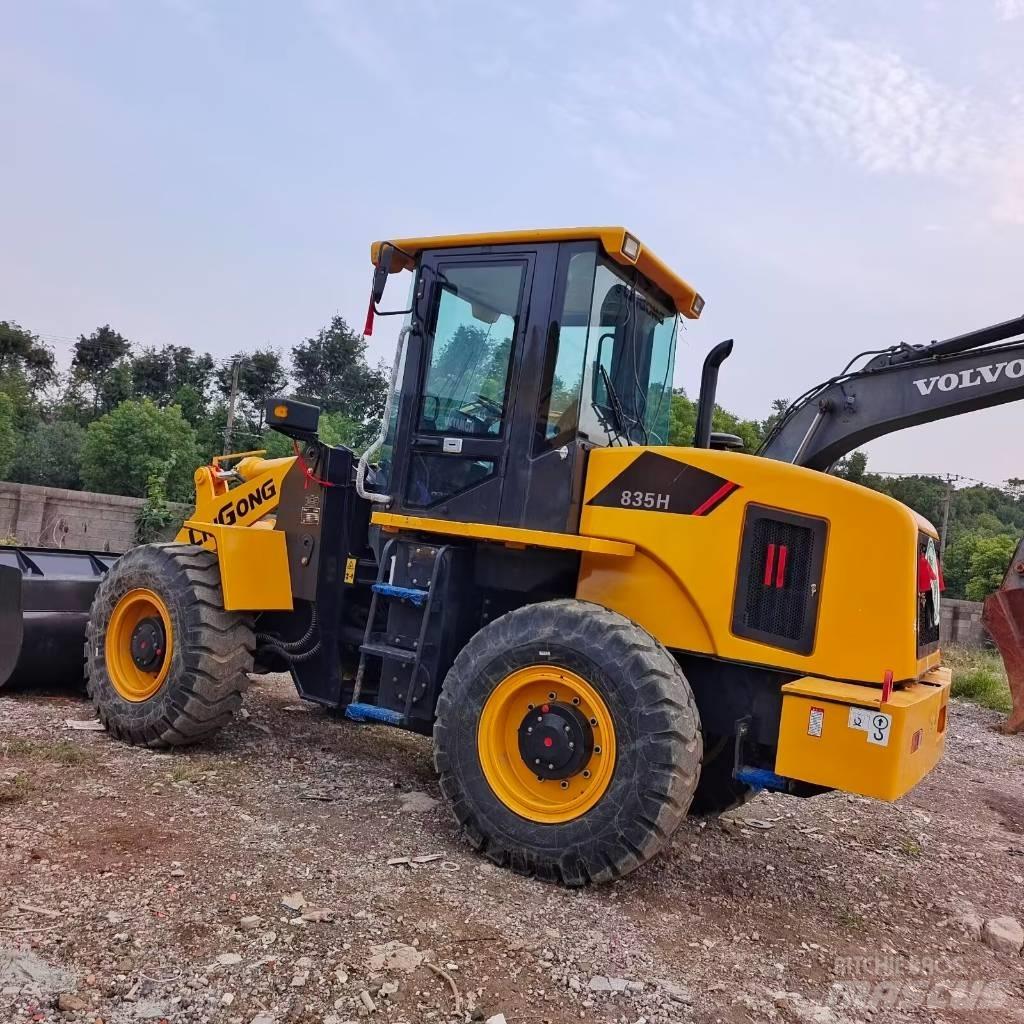 LiuGong 835H 轮式装载机