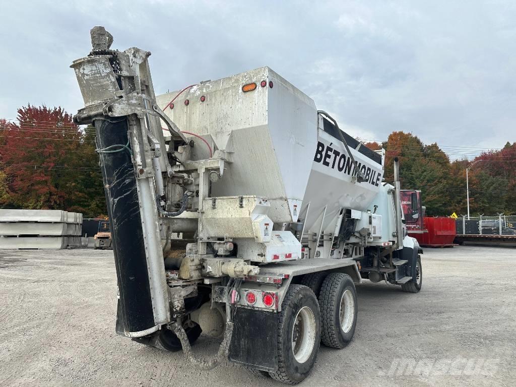 Freightliner 108 SD 其他货车