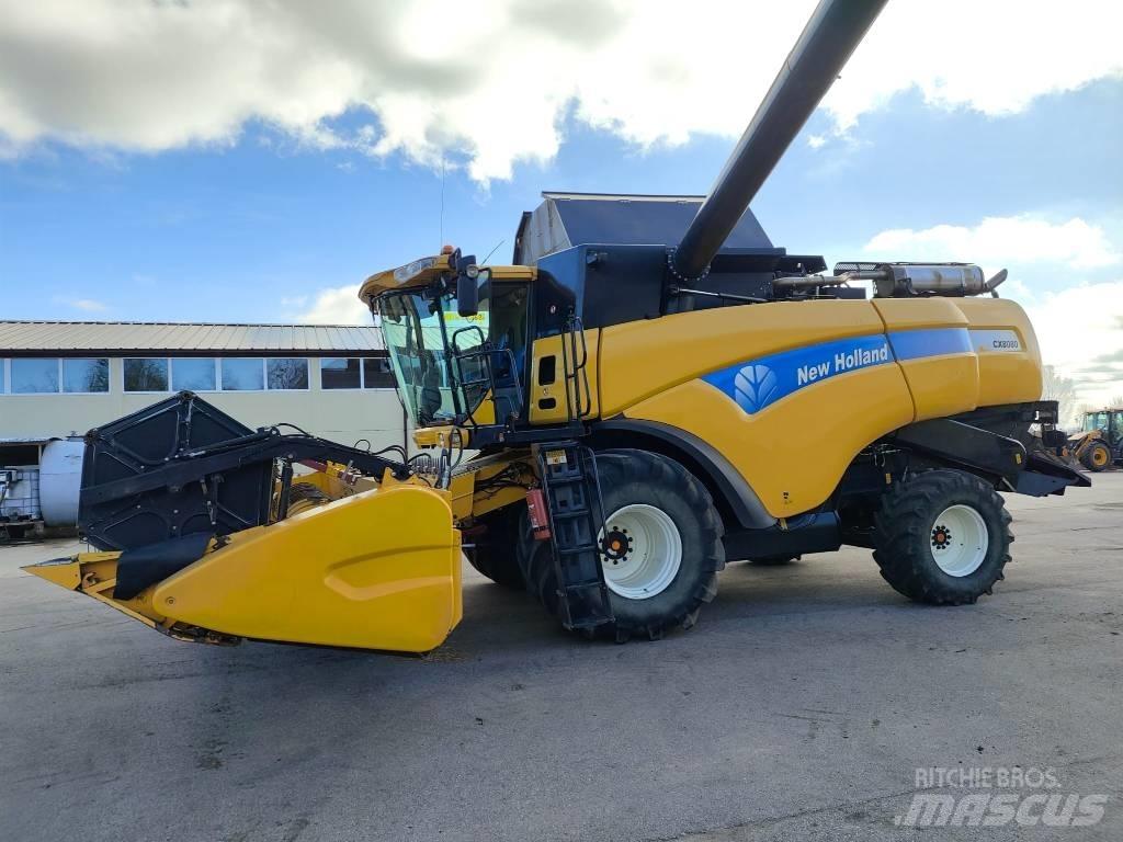 New Holland CX 8080 联合收割机