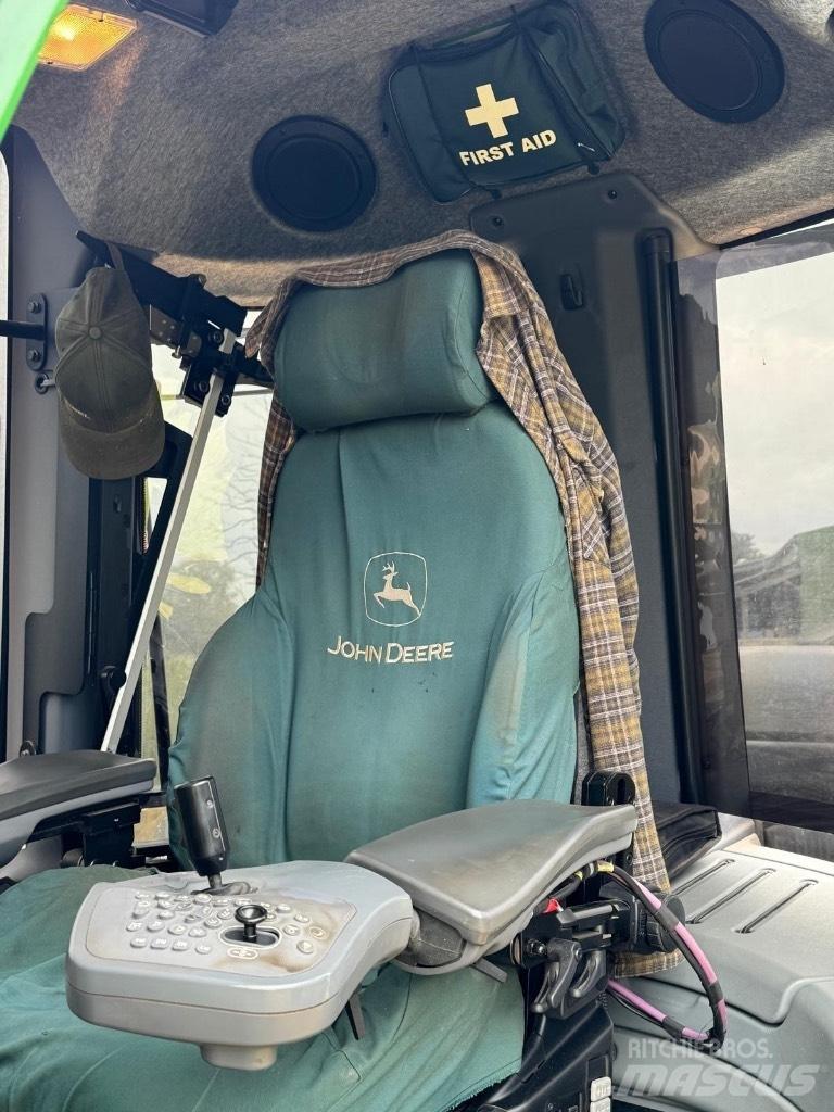 John Deere 1270G 8WD 收割机
