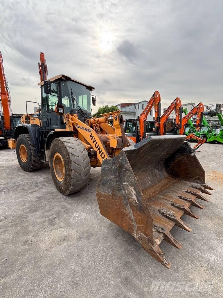 Hyundai HL 757-9 A 轮式装载机