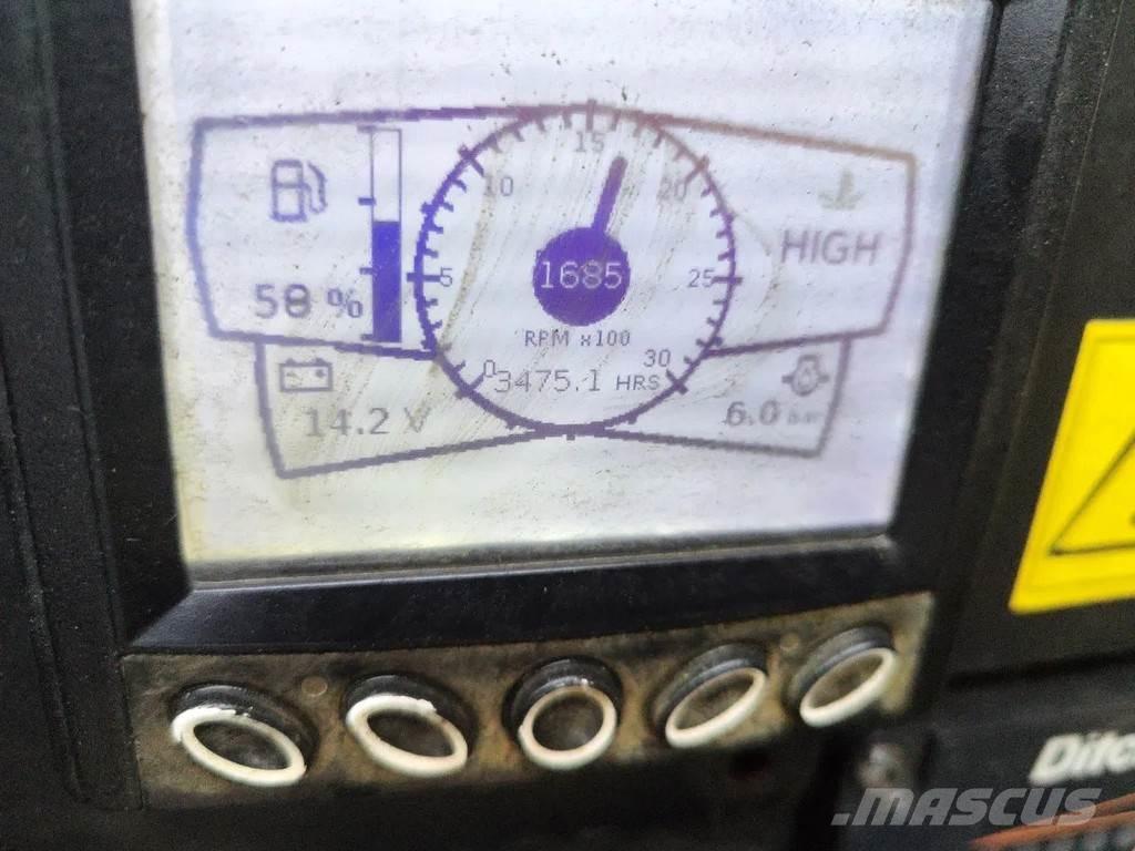 Ditch Witch JT9 钻孔机