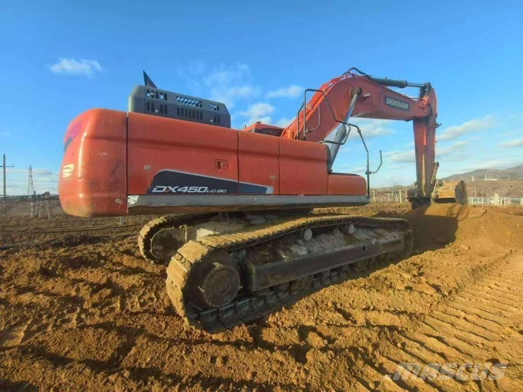 Doosan DX 450 LC-9 水陆两栖挖掘机