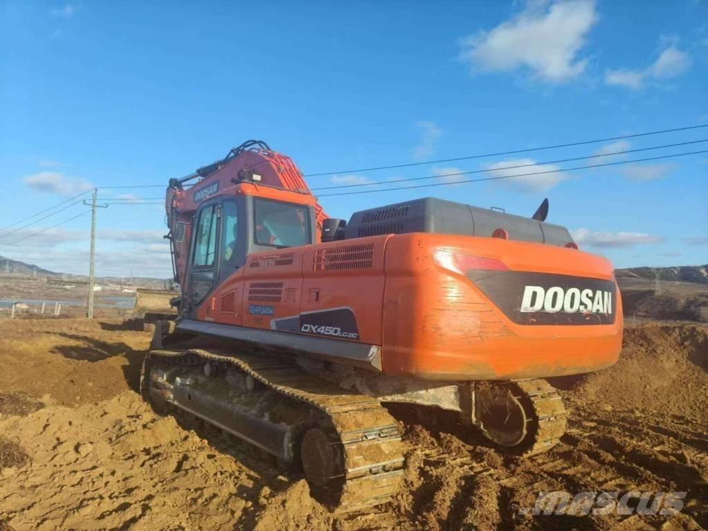 Doosan DX 450 LC-9 水陆两栖挖掘机