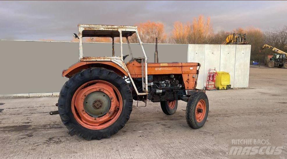 Fiat 670 拖拉机/农用车