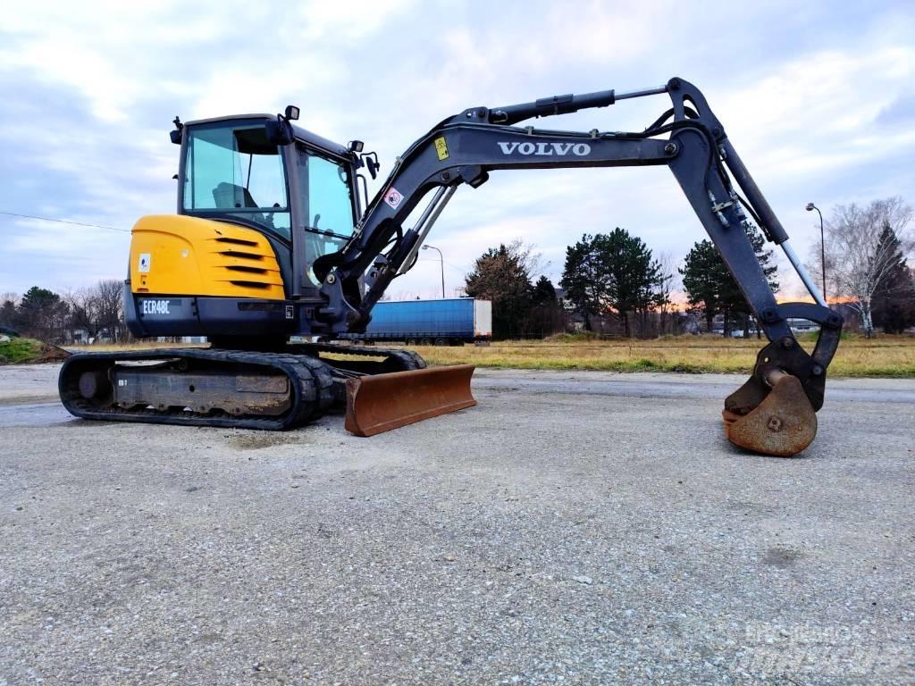 Volvo ECR 48 C 小型挖掘机