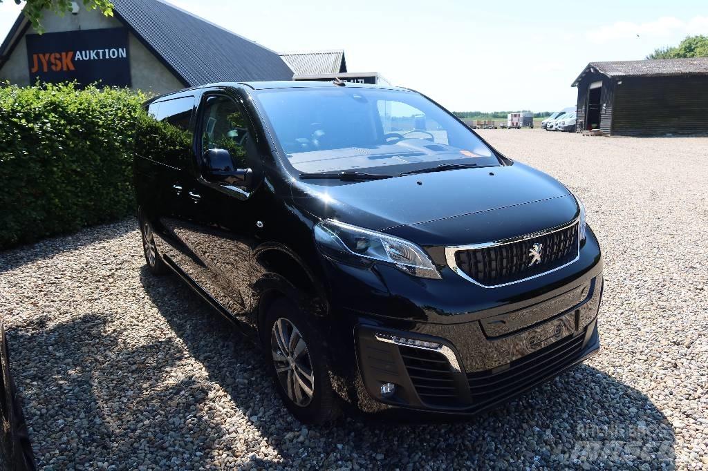 Peugeot E-Traveller 汽车
