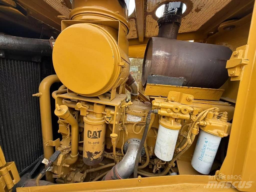 CAT D 8 T 履带式推土机