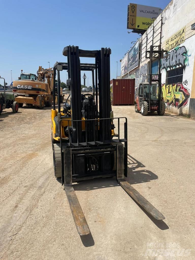 CAT 35 柴油叉车