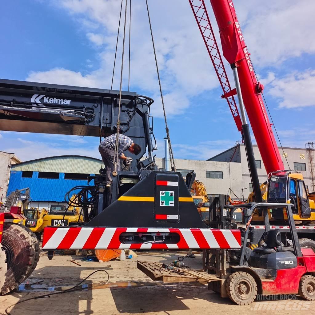 Kalmar DRF 450 正面吊