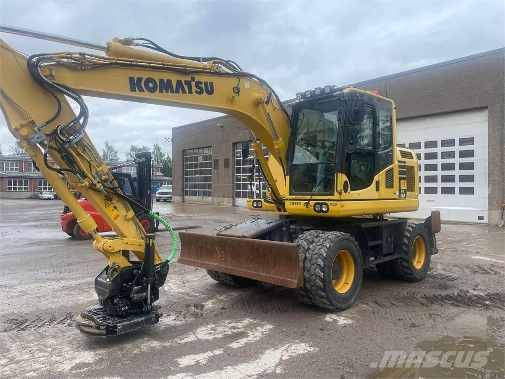 Komatsu PW148-10 轮式挖掘机