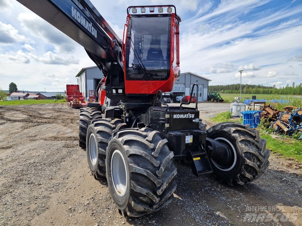 Komatsu 931 XC 收割机