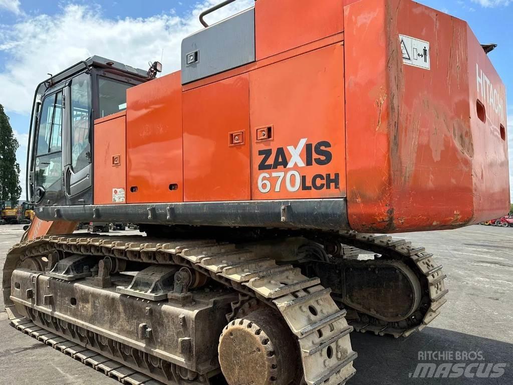 Hitachi ZX670CH-3 履带挖掘机