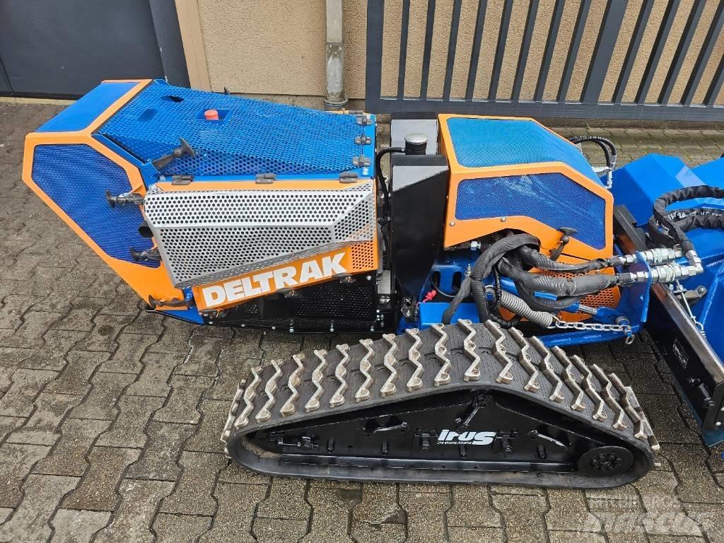 Irus Deltrak 2.5 装载牵引式割草机