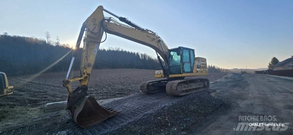 CAT 320 履带挖掘机