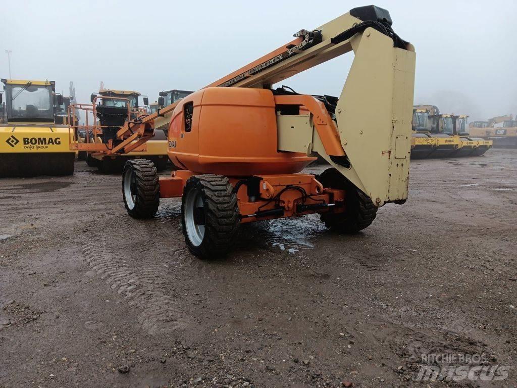 JLG 600AJ 曲臂高空工作平台