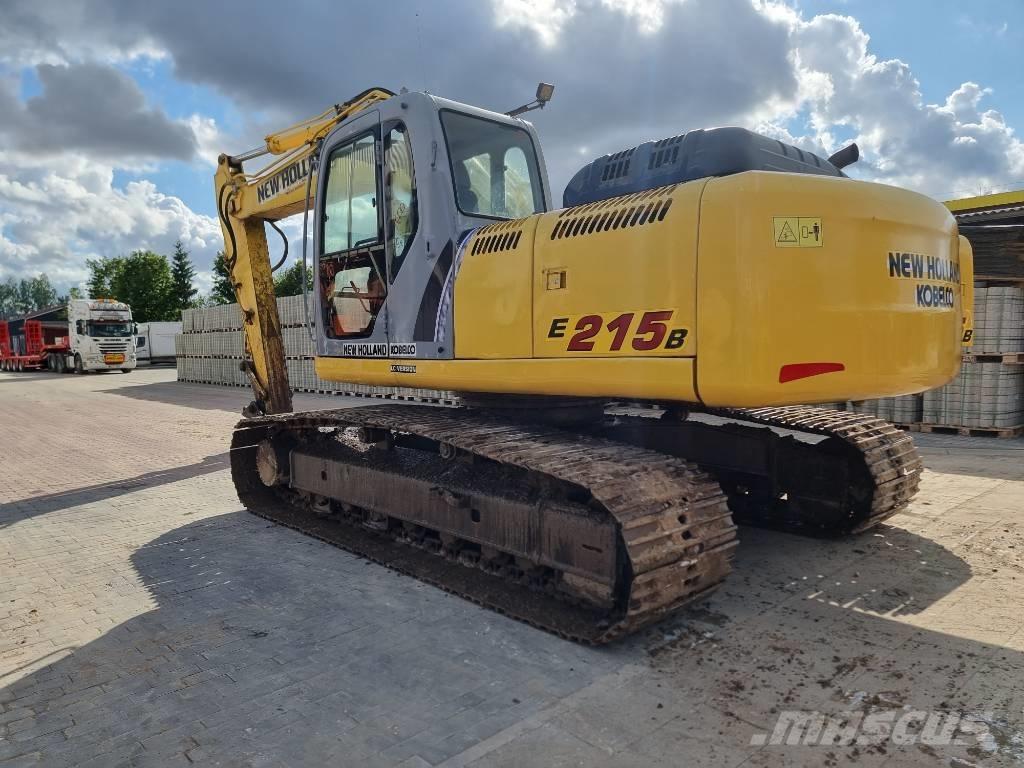 New Holland 215B 履带挖掘机
