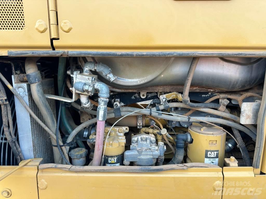 CAT D 6 N XL 履带式推土机