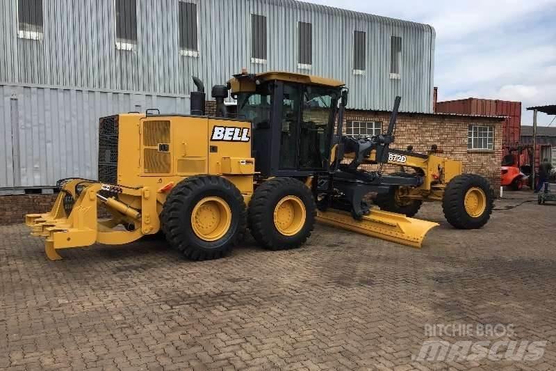 Bell 872D 平地机/推土机