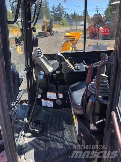 Hitachi ZX 50 U 小型挖掘机