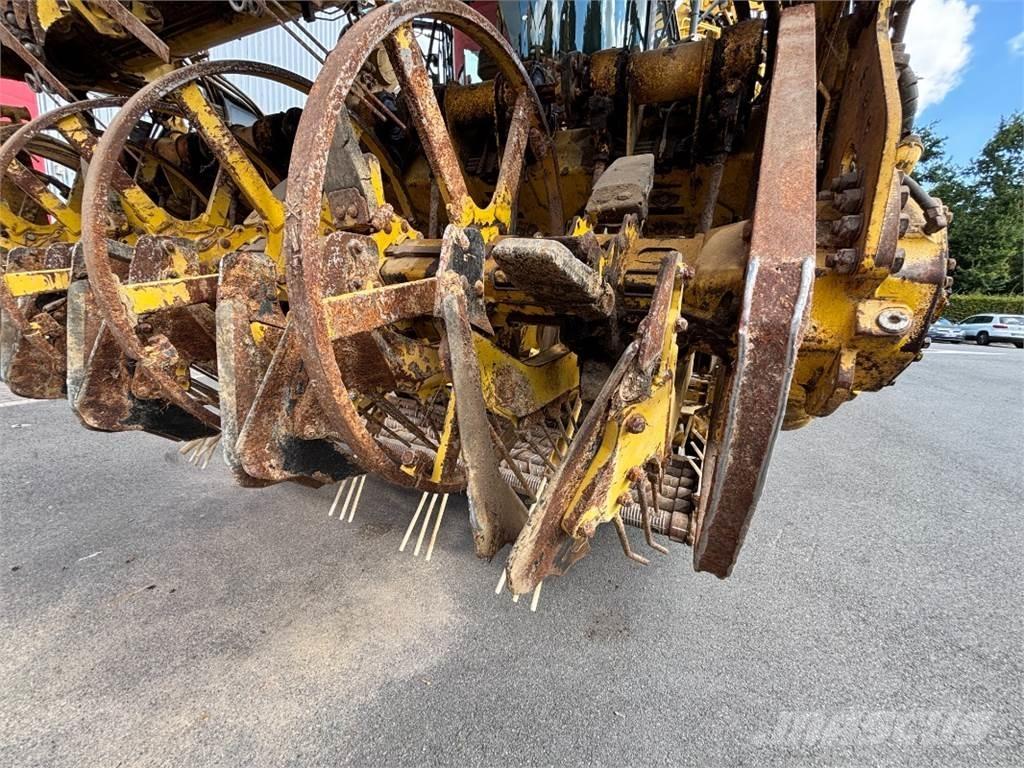 Ropa PANTHER 2 甜菜收获机